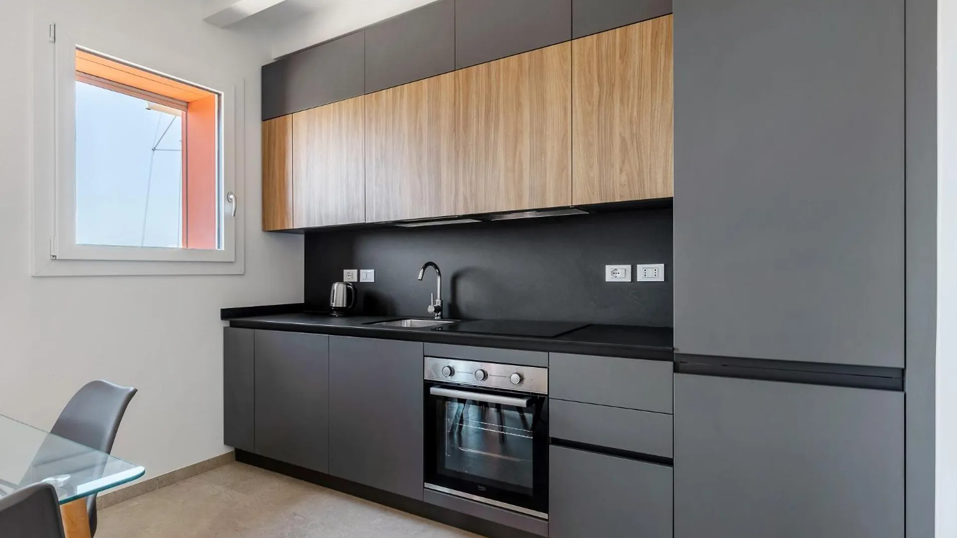 Le Dodici Porte - De Maria 7 By Bologna District Apartment