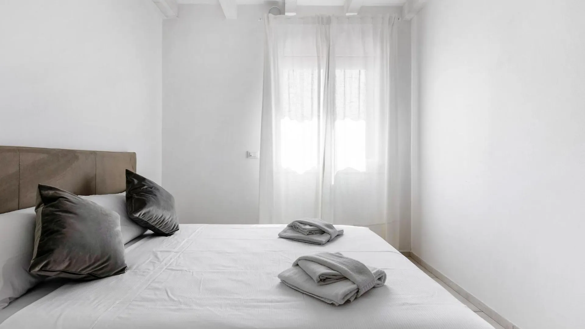 Apartment Le Dodici Porte - De Maria 7 By Bologna District