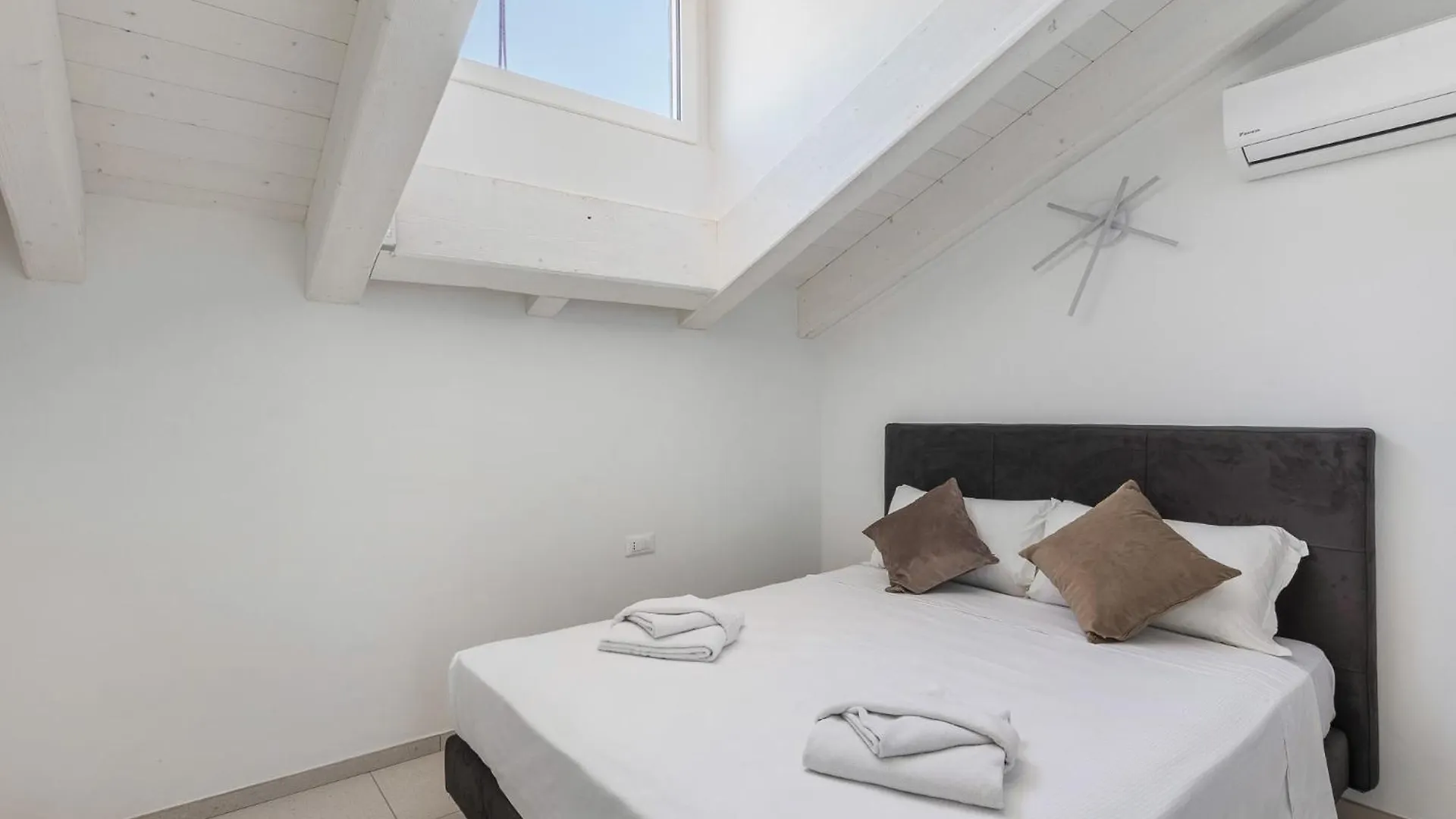 Apartment Le Dodici Porte - De Maria 7 By Bologna District