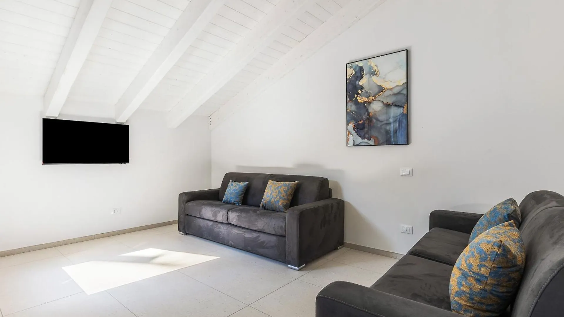 Le Dodici Porte - De Maria 7 By Bologna District Apartment