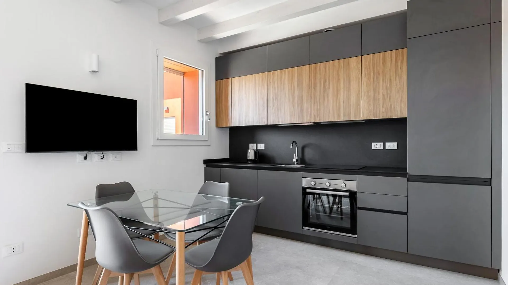 Apartment Le Dodici Porte - De Maria 7 By Bologna District Italy